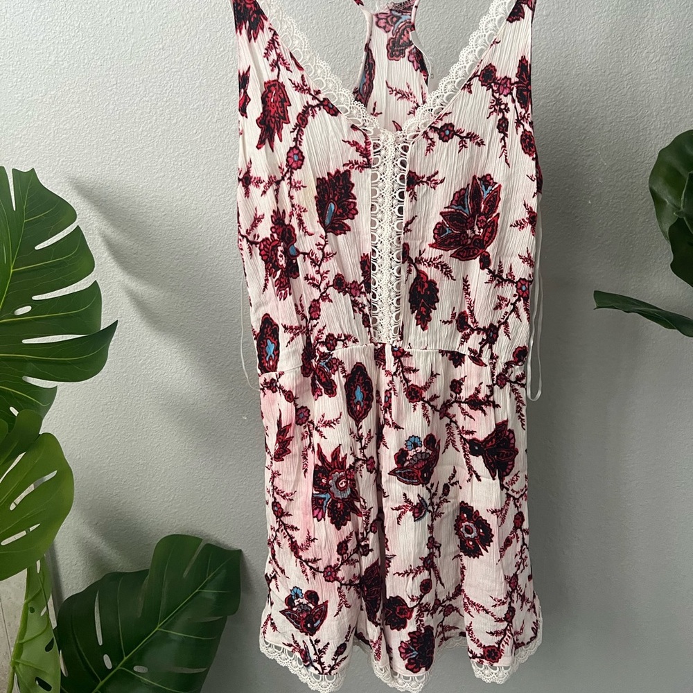 Light breezy casual floral romper with racer back
